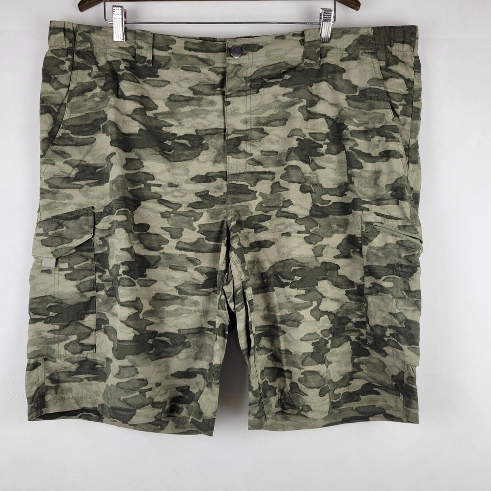 Columbia Silver Ridge Cargo Shorts 12" Mens Size 44 Riptop Nylon Green Camo